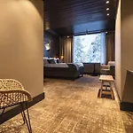 Lapland Sky Ounasvaara 4*