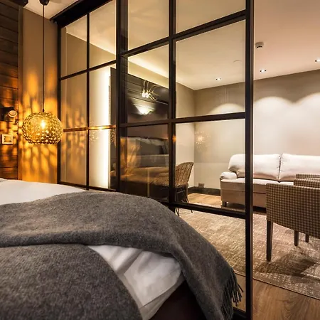 Lapland Sky Ounasvaara Hotell